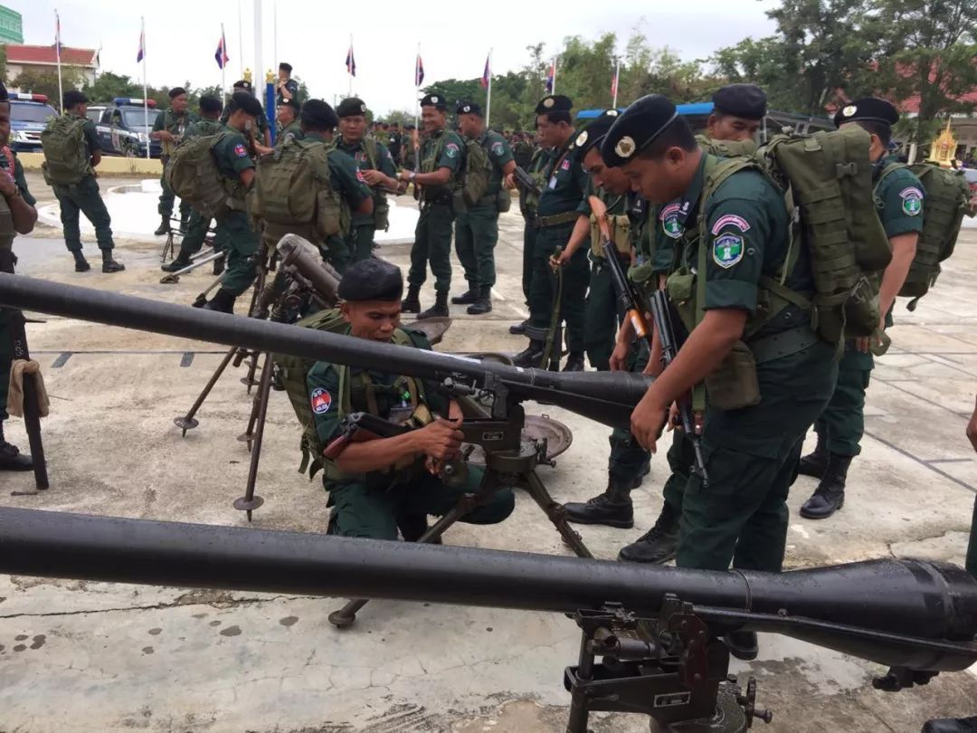 柬埔寨宪兵司令提高三大机场和柬泰边界监视力度复制链接