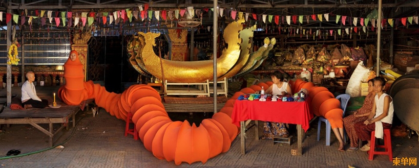 the-buddhist-bug-project-travels-through-cambodia-designboom-01.jpg
