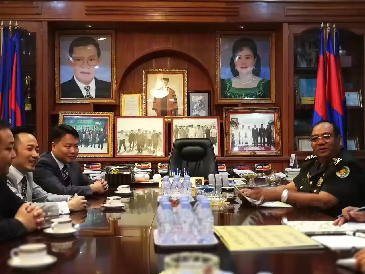 0.jpg