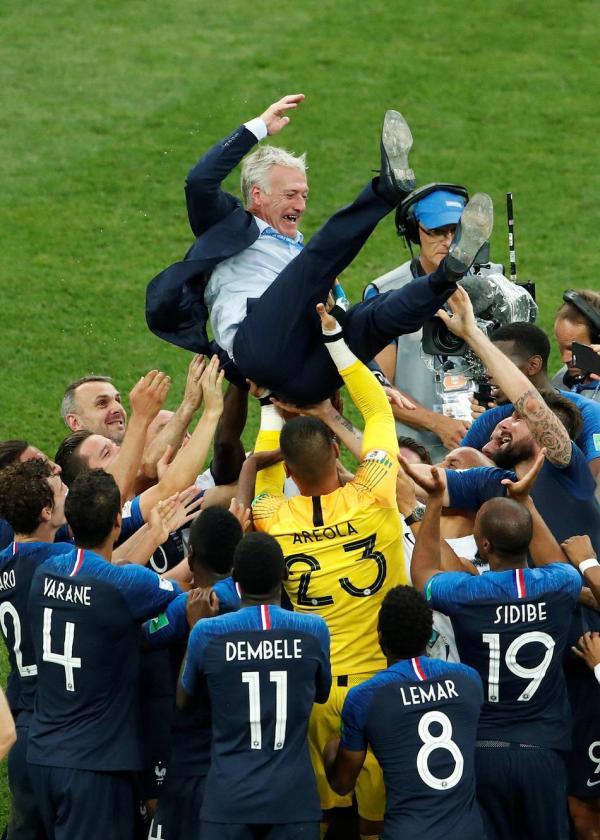 头条世界杯｜法国赢得冠军，克罗地亚赢得世界-13.jpg