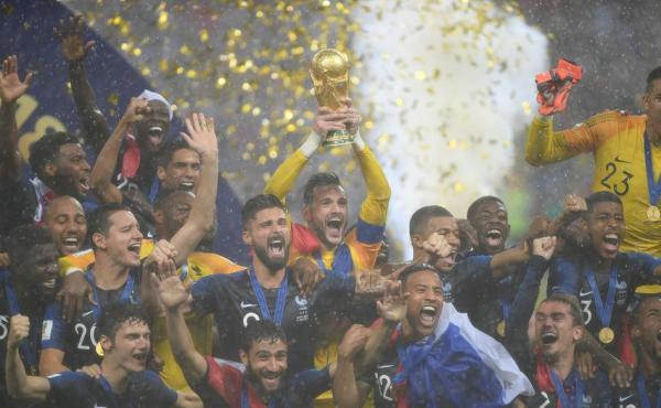 头条世界杯｜法国赢得冠军，克罗地亚赢得世界-21.jpg