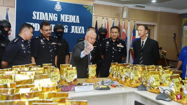 马来西亚警方起获价值逾千万冰毒，大赞中国情报给力！-1.jpg