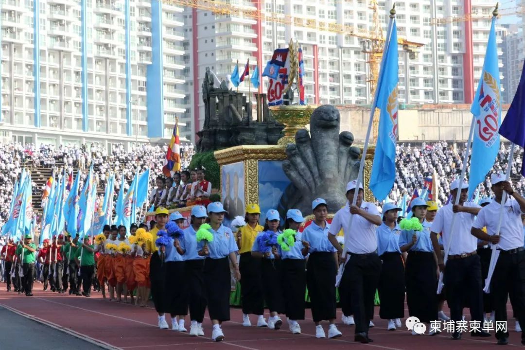 在柬埔寨所有人都不能忘记今天！-3.jpg