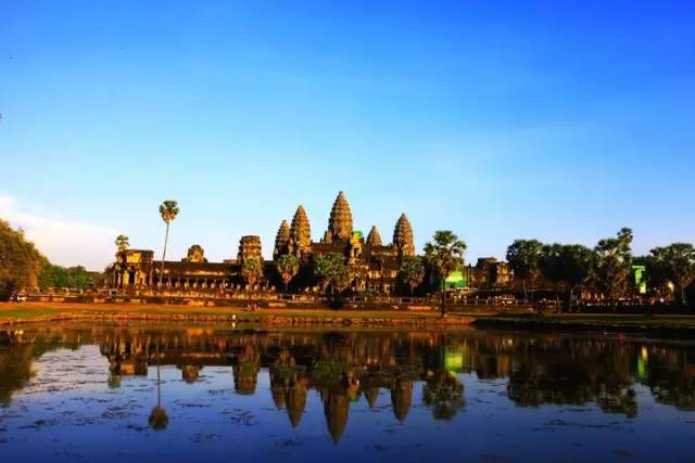 柬埔寨已经到了一年中最好玩的时候，你还在等什么！-2.jpg