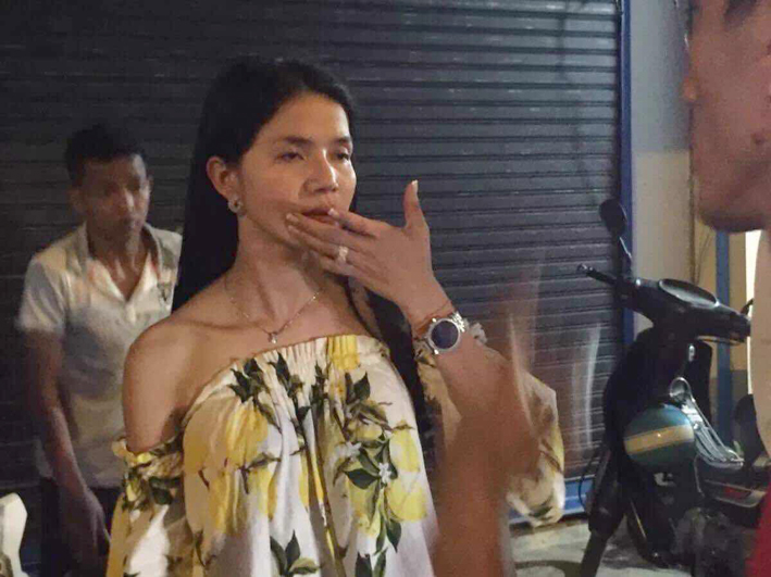 女司机驾车不慎引发连环事故-2.jpg