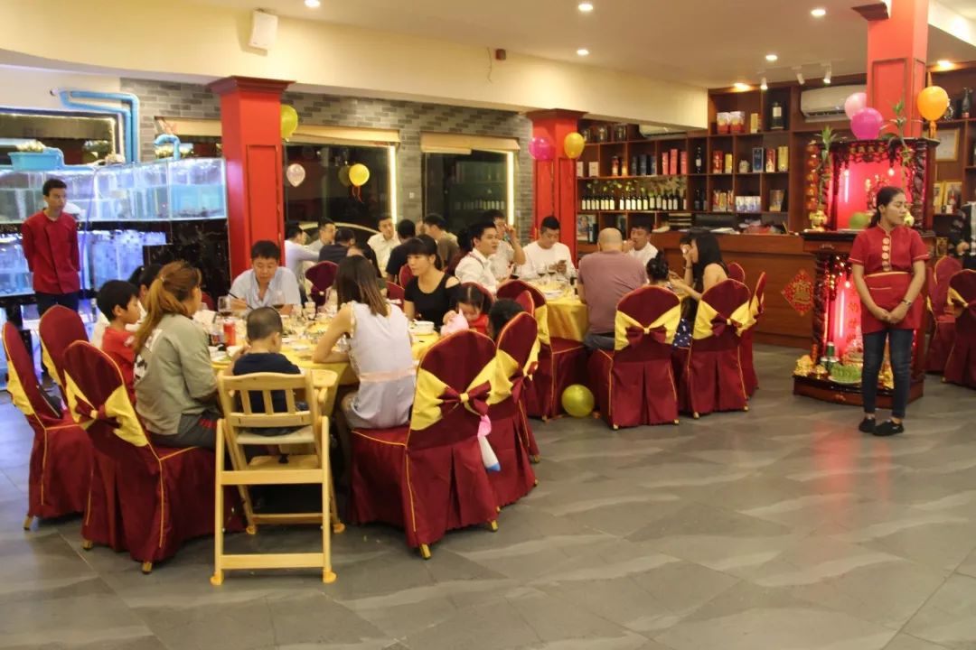 柬埔寨福建工商联合会举办跨年联欢会-2.jpg