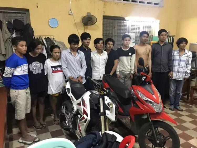 抢走中国老板近10万美元，歹徒已被警方逮捕！-2.jpg