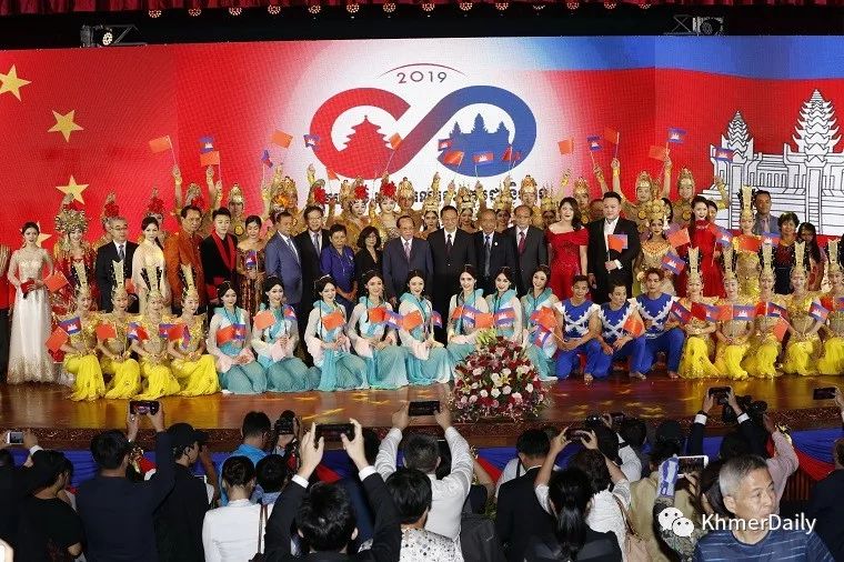 2019“柬中文化旅游年”在金边开幕-1.jpg
