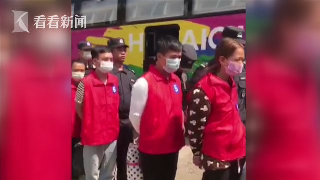 微信招嫖诈骗2000余人，警方包机将42名嫌犯押回-1.png