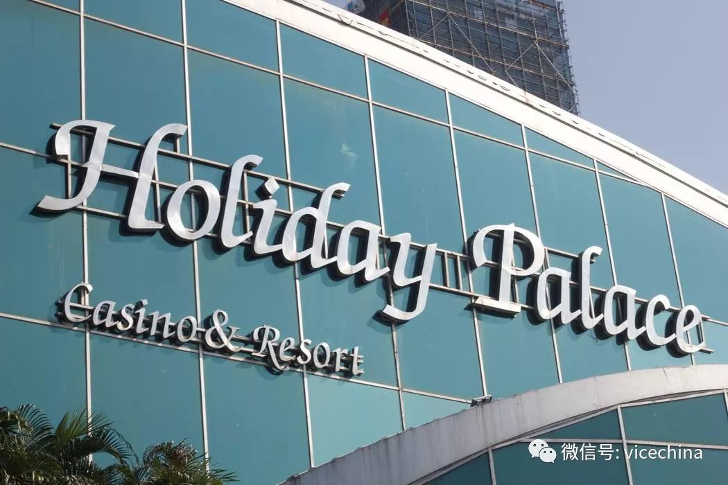 柬埔寨边境的罪恶之城是个末世般的赌徒炼狱-7.jpg