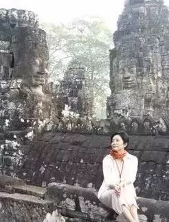 恋上柬埔寨的那些明星大咖们-7.jpg
