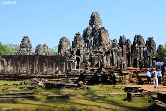 柬埔寨最神秘的寺庙，佛面微笑，成为吴哥窟-9.jpg