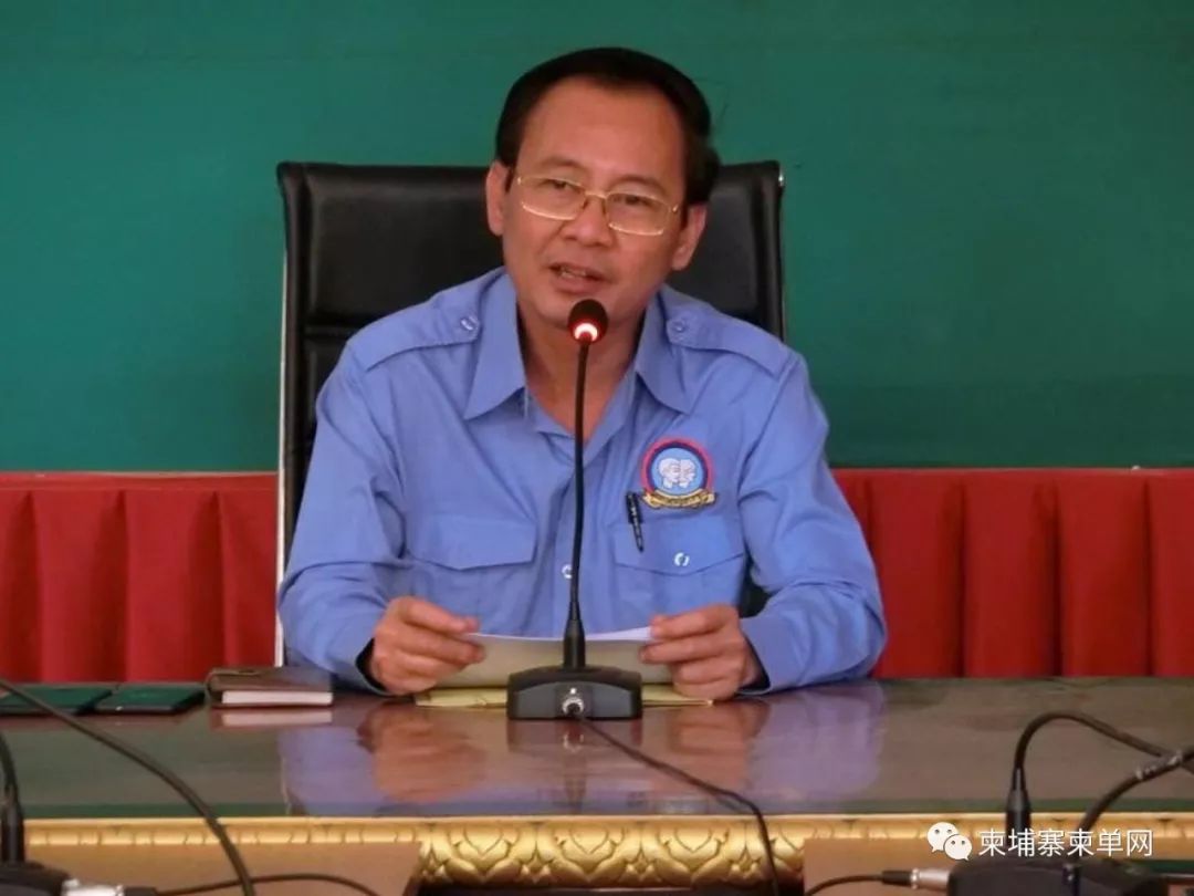 看清楚了，这才是柬埔寨真正的高官！-12.jpg