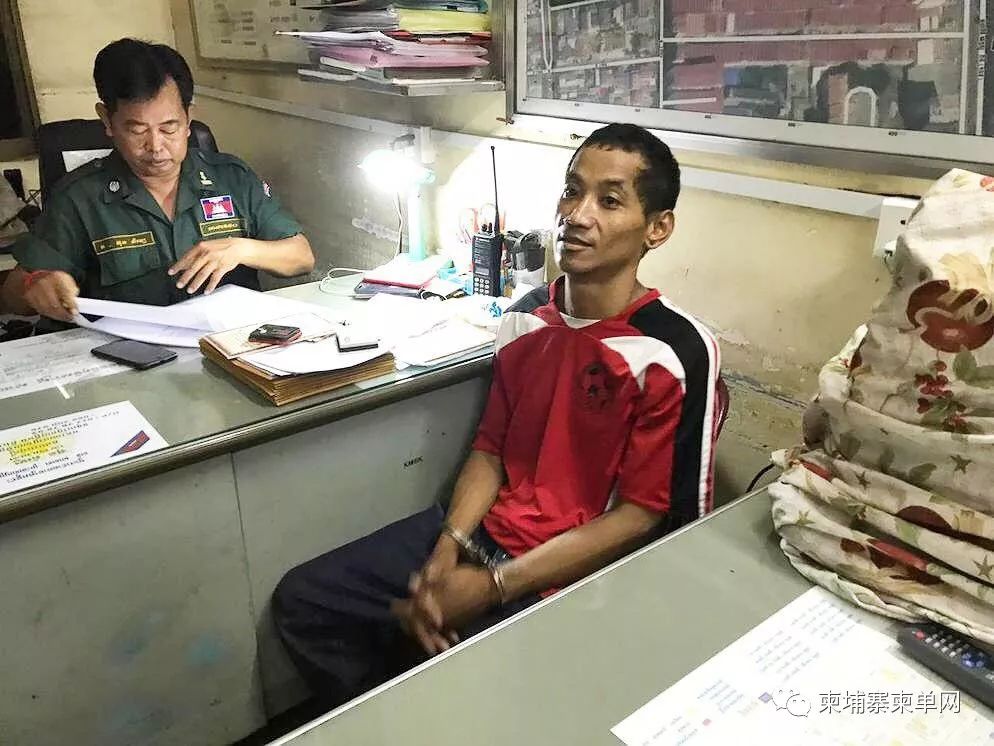 奇葩！柬埔寨男子提亲不成，持刀威胁痛打女方-9.jpg