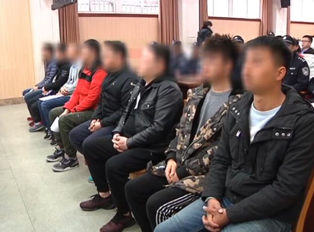 服务器设菲律宾，“线上赌博”涉案十多亿，16人受审....-5.jpg