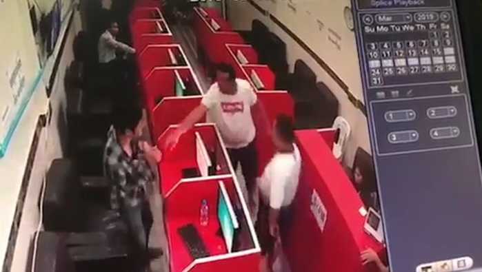 145144s2lxm2dm32zqxyx1.jpg.thumb.jpg