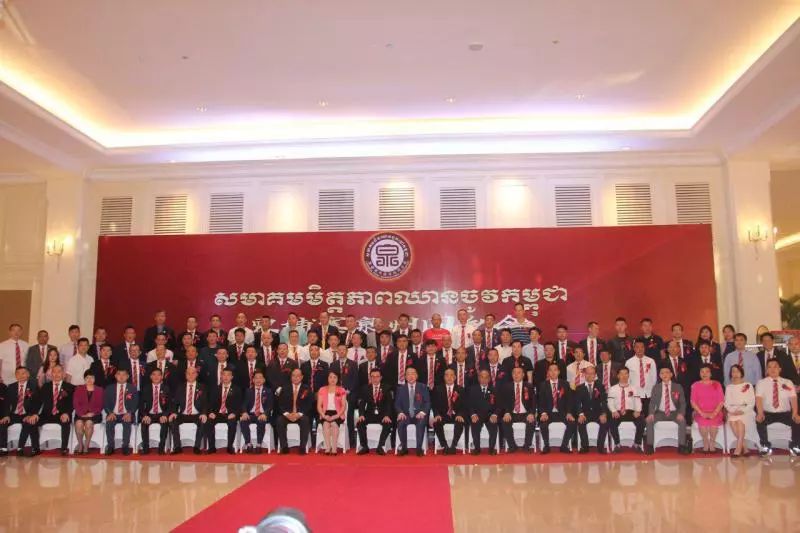 泉州南音艺术家协会赴邀参加柬埔寨泉州同乡会成立庆典-5.jpg