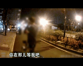 小伙逆行被拦，接个电话爆哭！数万网友：就是我-4.jpg