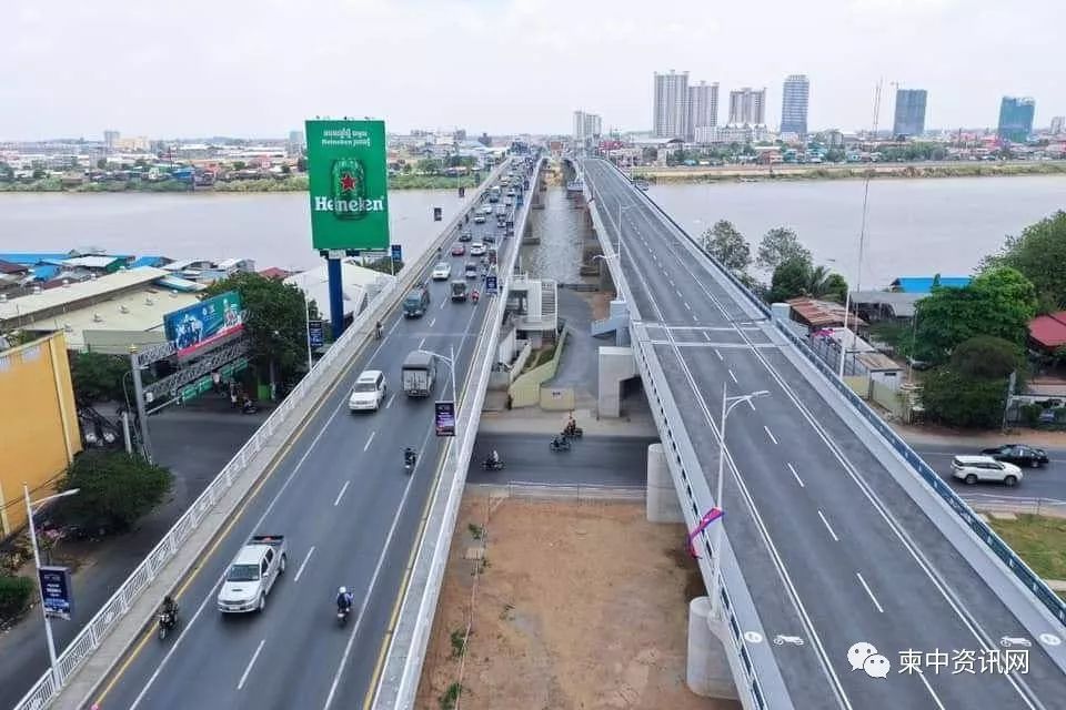 旧水净华桥今日重新通车-2.jpg