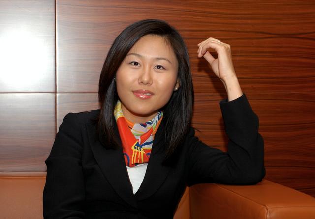 在京东做女高管难，做刘强东身边的女高管更难！-2.jpg