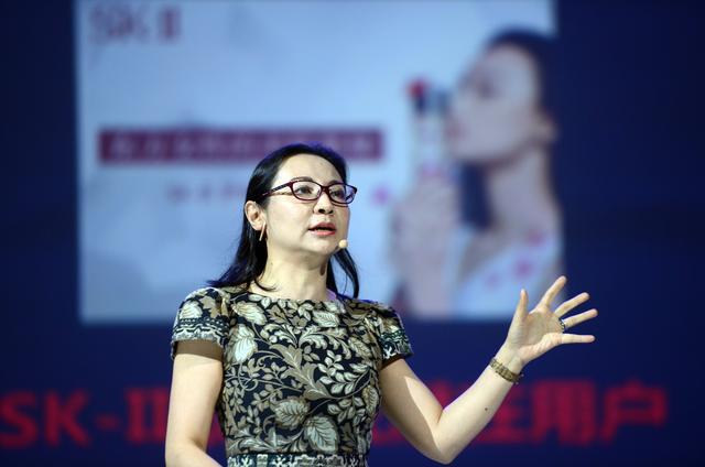 在京东做女高管难，做刘强东身边的女高管更难！-3.jpg