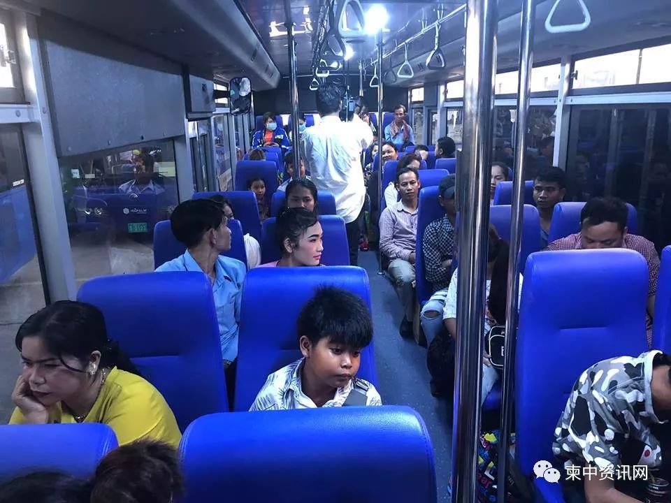 免费公交正式上线，民众赞不绝口-3.jpg
