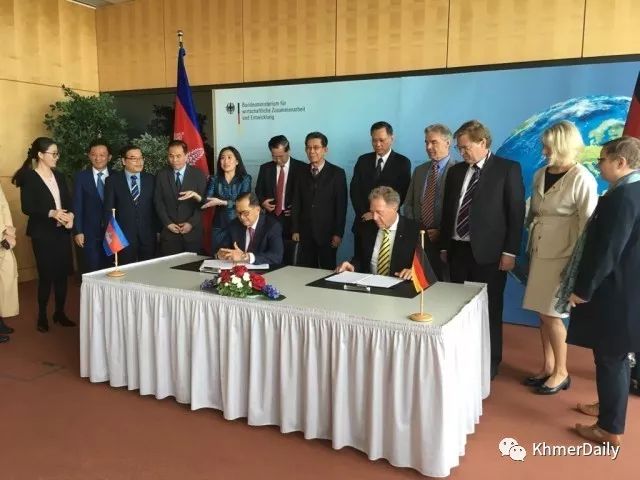 德国援助柬埔寨5400万美元用于消贫-1.jpg