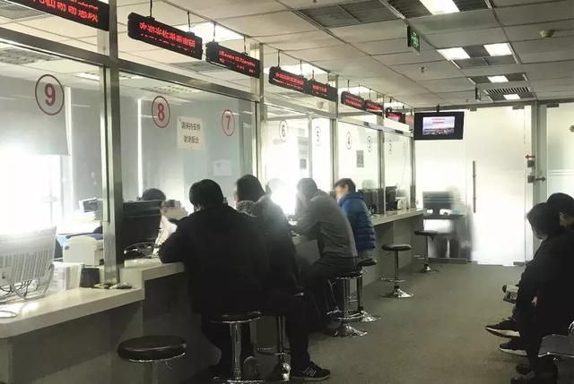 满是套路的签证中心，别再拿中国游客割韭菜了-2.jpg