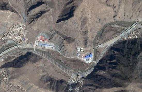 中国有钱给外国投资为何不发展贫困地区？这回答很可以-14.jpg