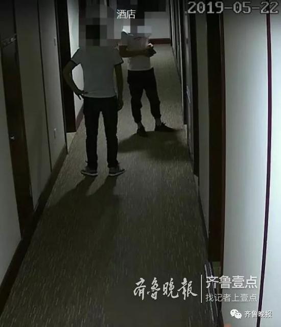 女子同老乡导演最笨“仙人跳”，“假报警”喊来真警察-3.jpg