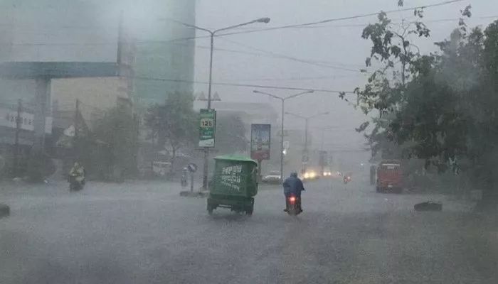 突发狂风暴雨！柬埔寨沿海省份被摧残-15.jpg