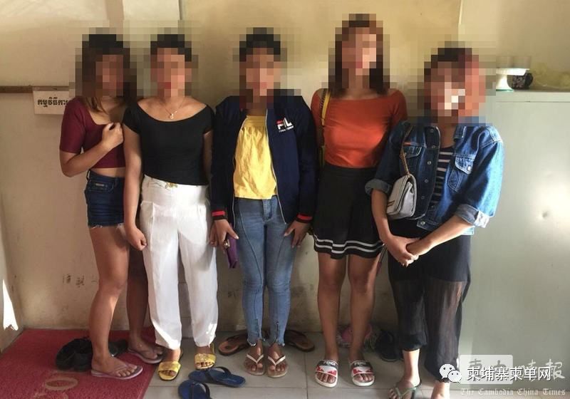 金边独立碑、皇宫等地“惊现”蜘蛛侠，引网友吐槽！-12.jpg