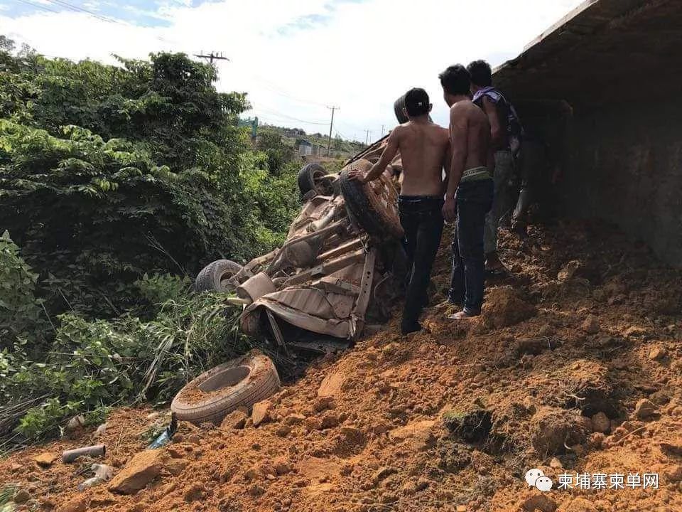 突发！4号公路发生重大车祸，致一名中国人死亡！-3.jpg