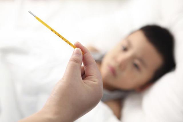 去了趟柬埔寨谈生意，一家5人得了登革热-3.jpg