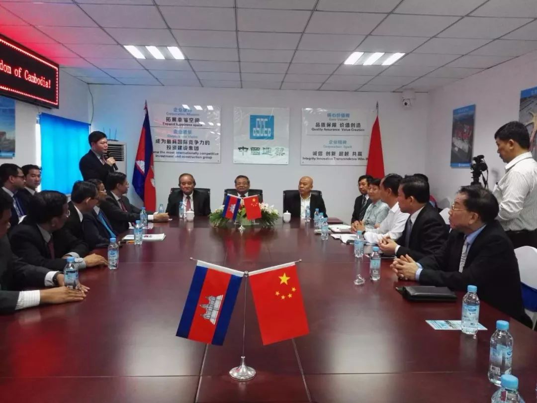 “有人看不惯柬中友好，去看看吴哥壁画吧”-2.jpg