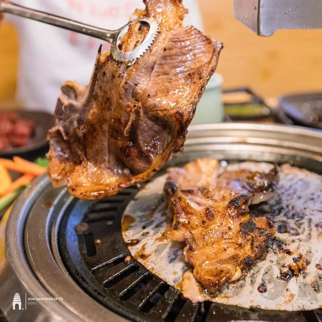 海鲜火锅烤肉三管齐下！这家金边的自助餐把你的胃安排的明明白白！（文末有福利）-7.jpg