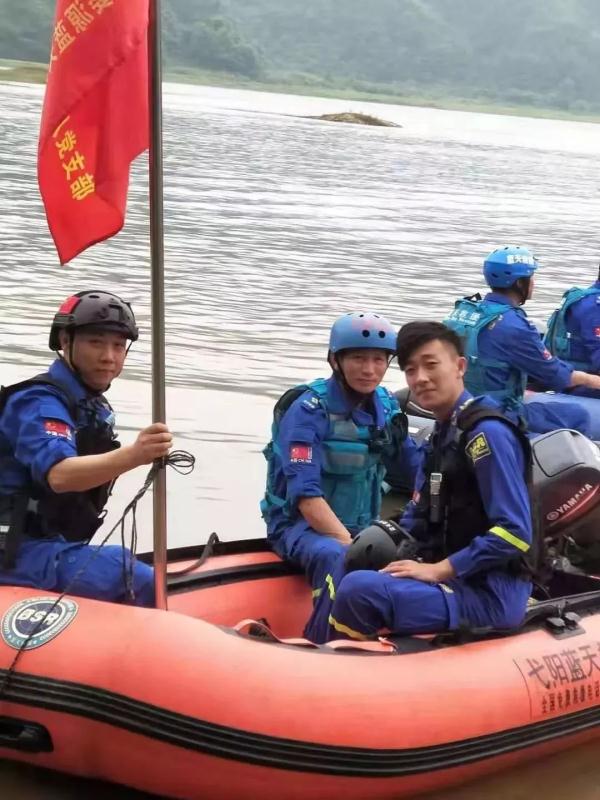 痛心！年仅19岁！这名蓝天救援队志愿者，就这么走了……-4.jpg