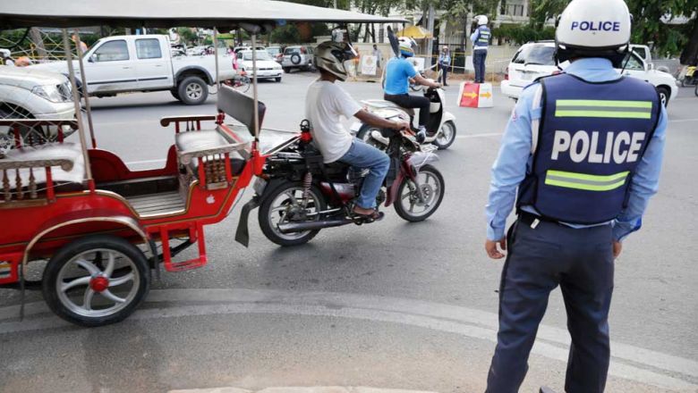 phnom_penh_authorities_will_deploy_forces_day_and_night_at_16_points_throughout_.jpg