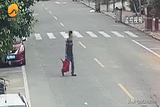 鱼竿不钓鱼，用来钓手机，男子深夜“钓”手机十多起已被抓-2.jpg