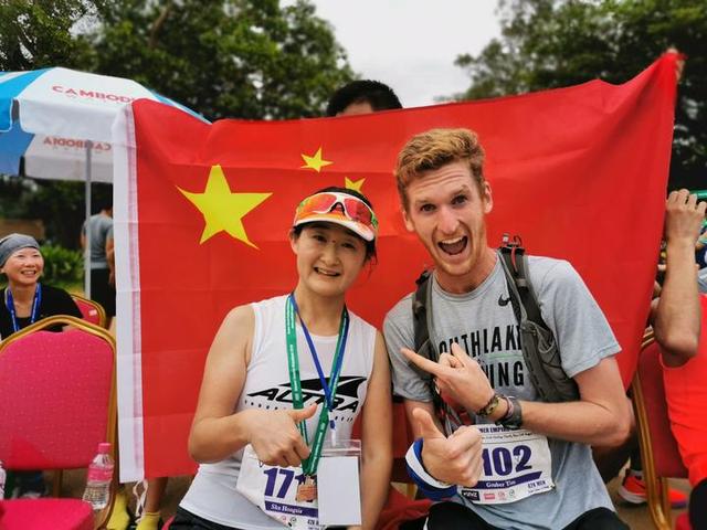 别人家的老师！宁波一大学老师去柬埔寨旅游，顺便拿了个冠军-6.jpg