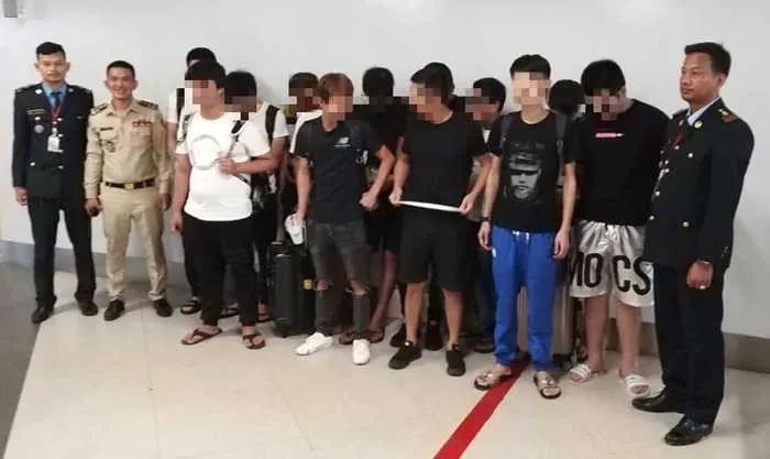 柬埔寨毒品有多泛滥？27名中国人因吸毒被遣返！-2.jpeg