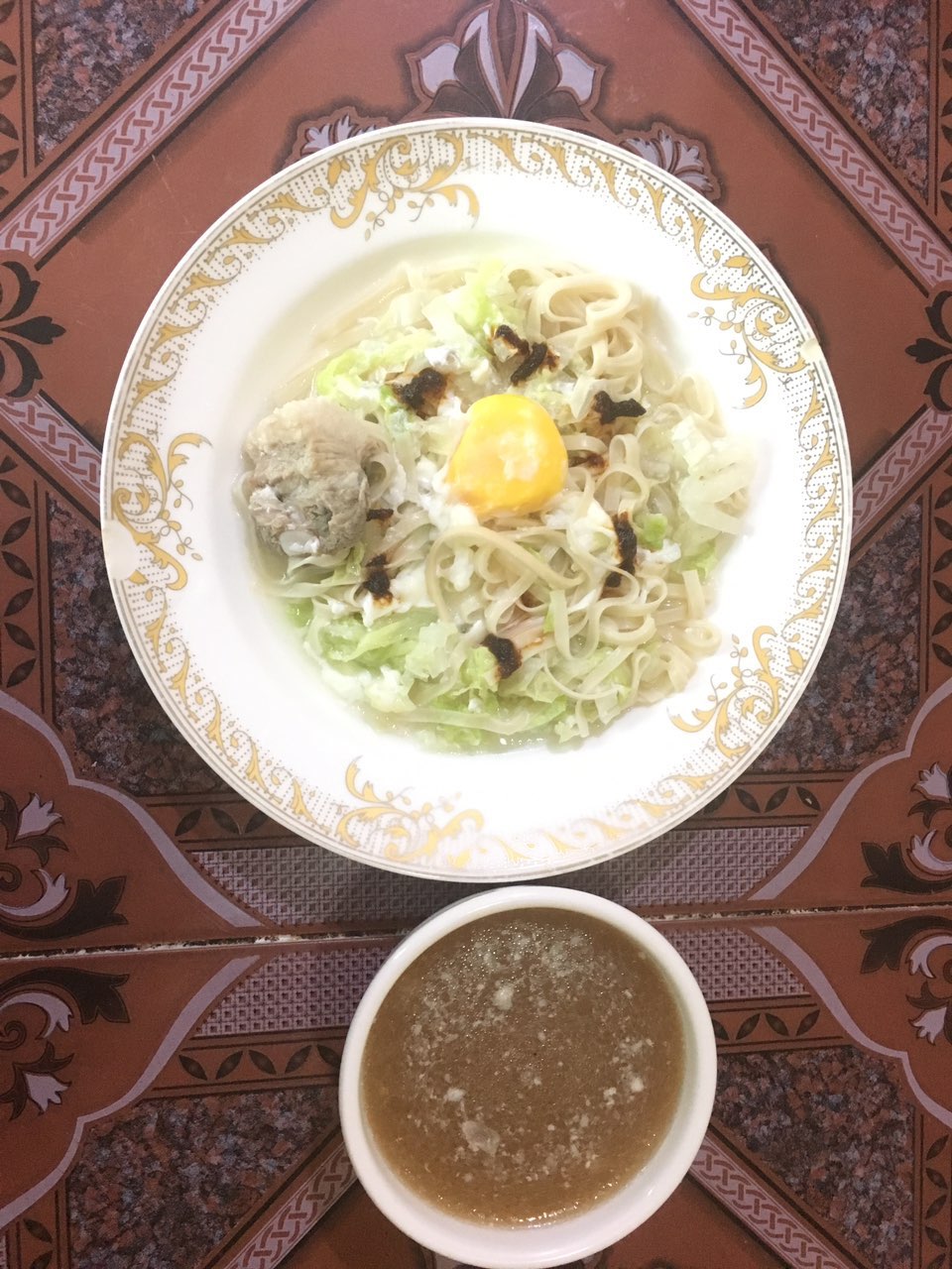 餐厅老板：菜农大撤离我们也要走了-1.jpg