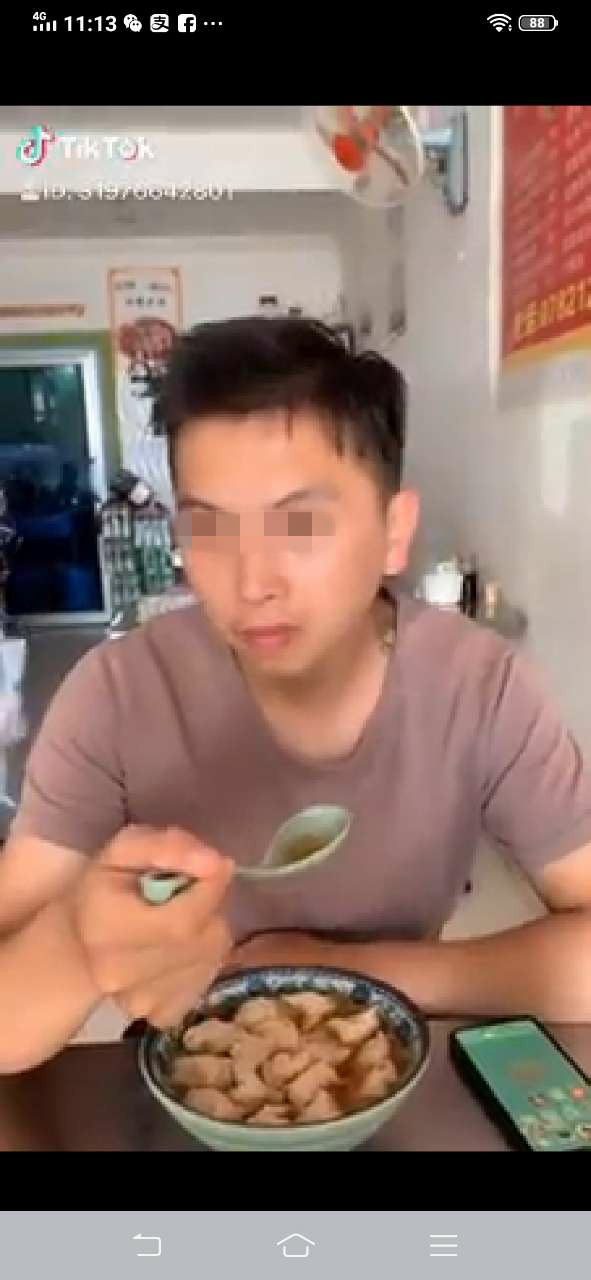 115857yg31h1jit1t10vh1 - 副本.jpg