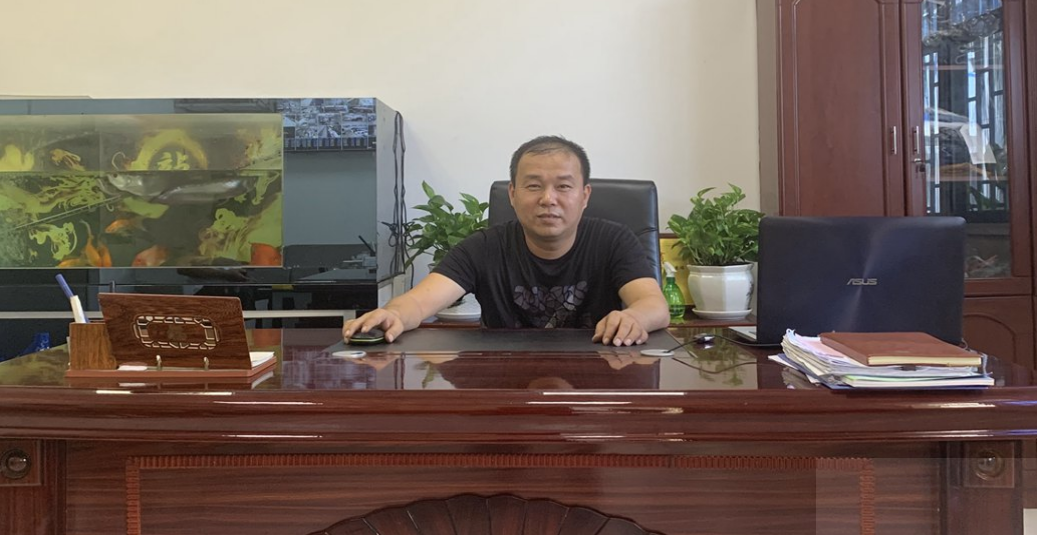 陈文龙：苦孩子在柬埔寨闯出新天地-1.png