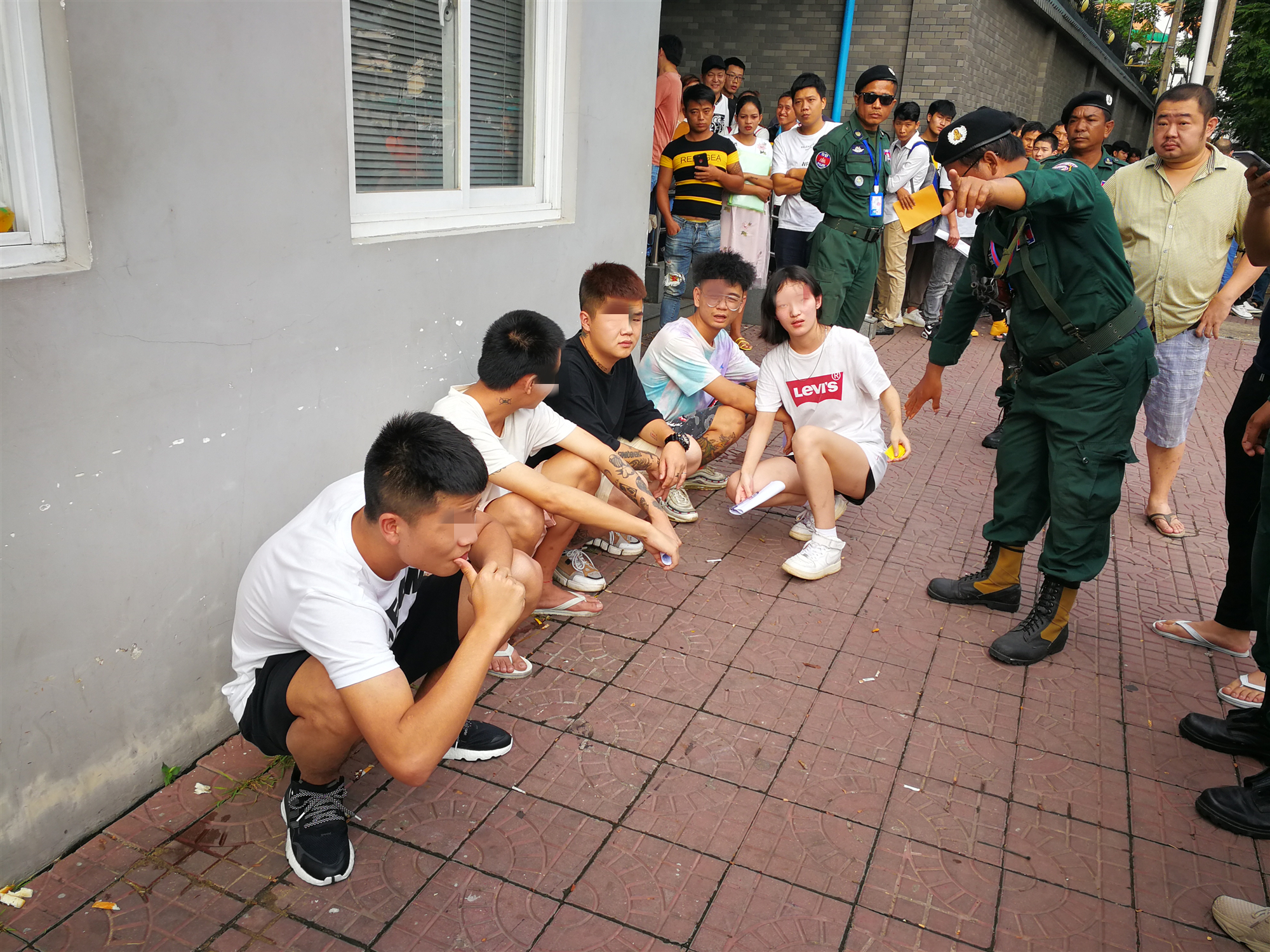 微信图片_20191008152748_副本.jpg