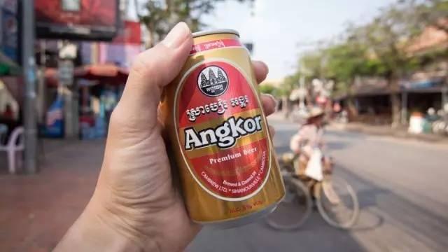 柬埔寨|柬单网|angkor(吴哥) 啤酒其实是马来西亚公司经营的,但是他们