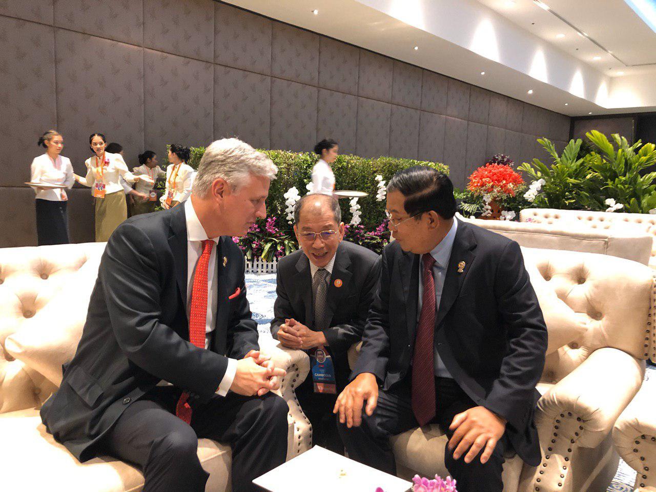 微信图片_20191105092355.jpg