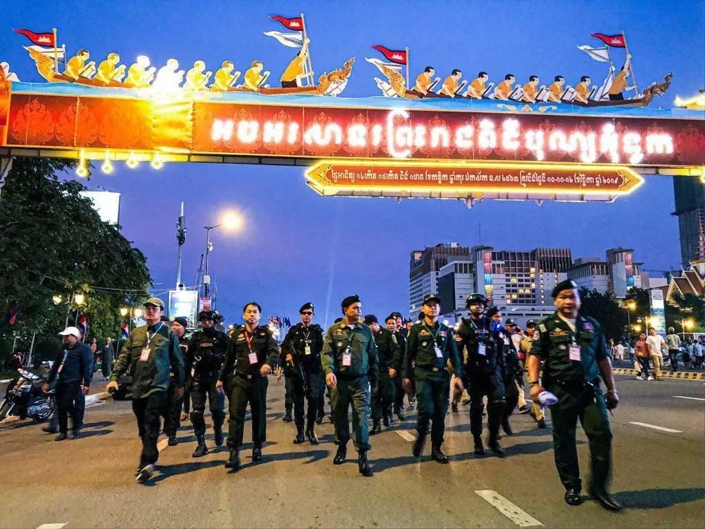 0.jpg
