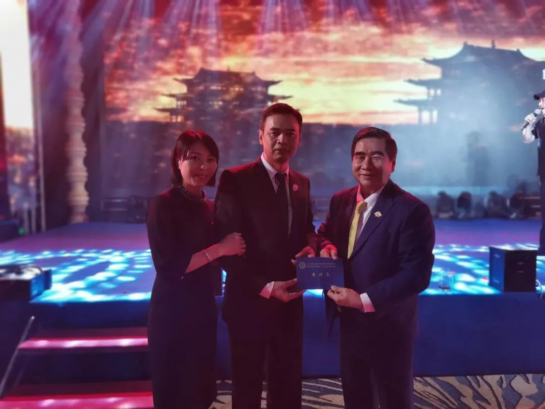 微信图片_20191126195509.jpg