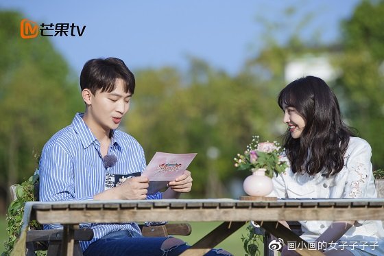 ​​《女儿2》收官向佐回应明年生娃计划 徐璐带张铭恩见徐爸超拘谨-1.jpg